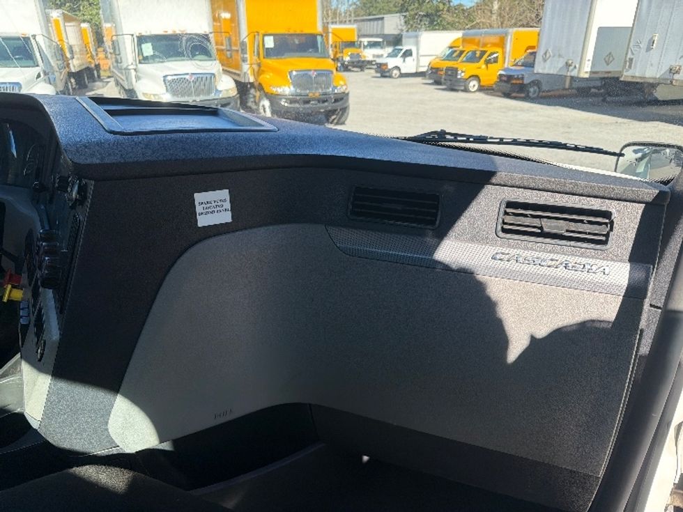 Day Cab Tractor-Heavy Duty Tractors-Freightliner-2021-T12664ST-Pensacola-FL-303,534\n\t\tmiles-$ 64,500 - Image 13