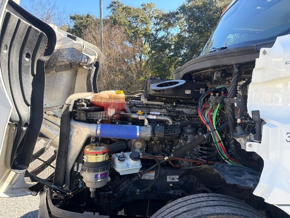 Day Cab Tractor-Heavy Duty Tractors-Freightliner-2021-T12664ST-Pensacola-FL-303,534\n\t\tmiles-$ 64,500 - Image 16