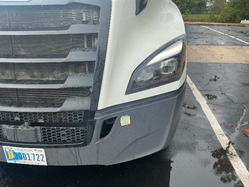 Day Cab Tractor-Heavy Duty Tractors-Freightliner-2021-T12664ST-Pensacola-FL-520,701\n\t\tmiles-$ 47,250 - Image 23