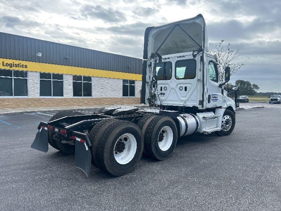 Day Cab Tractor-Heavy Duty Tractors-Freightliner-2021-T12664ST-Pensacola-FL-572,453\n\t\tmiles-$ 45,500 - Image 7