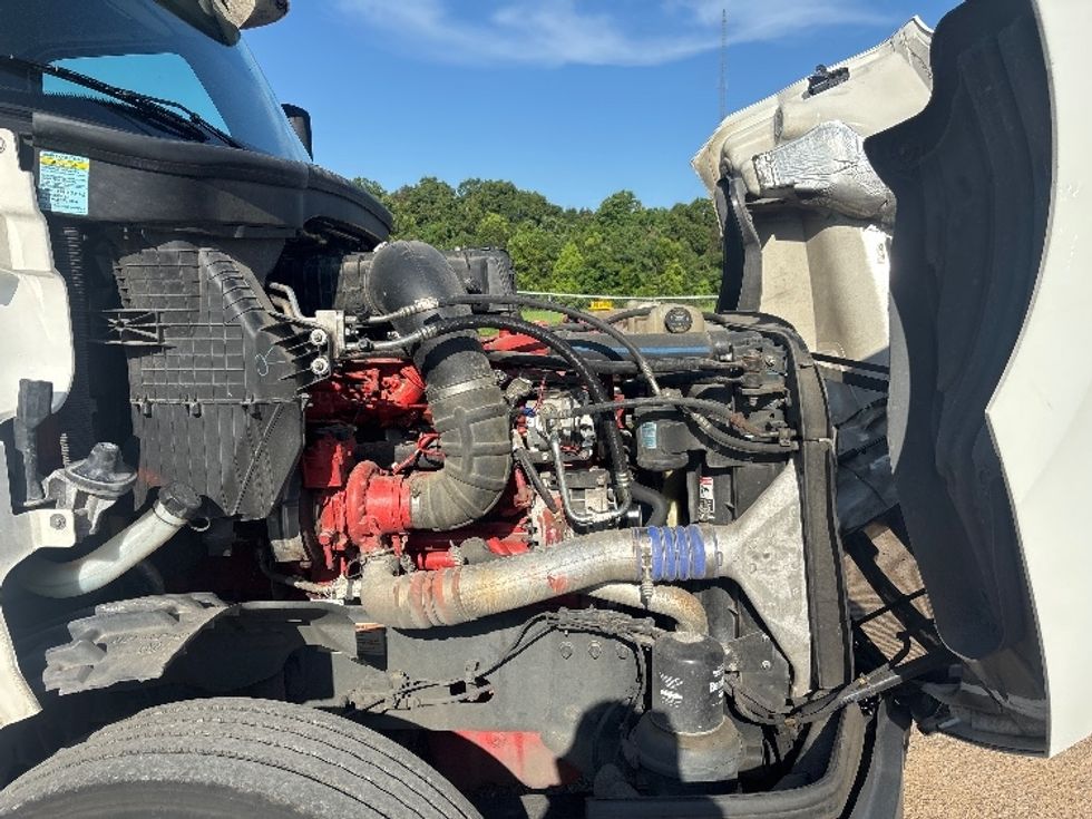Day Cab Tractor-Heavy Duty Tractors-Freightliner-2021-T12664ST-Pensacola-FL-693,893\n\t\tmiles-$ 28,750 - Image 15