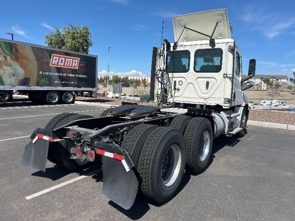Day Cab Tractor-Heavy Duty Tractors-Freightliner-2021-T12664ST-Phoenix-AZ-827,863\n\t\tmiles-$ 29,000 - Image 7
