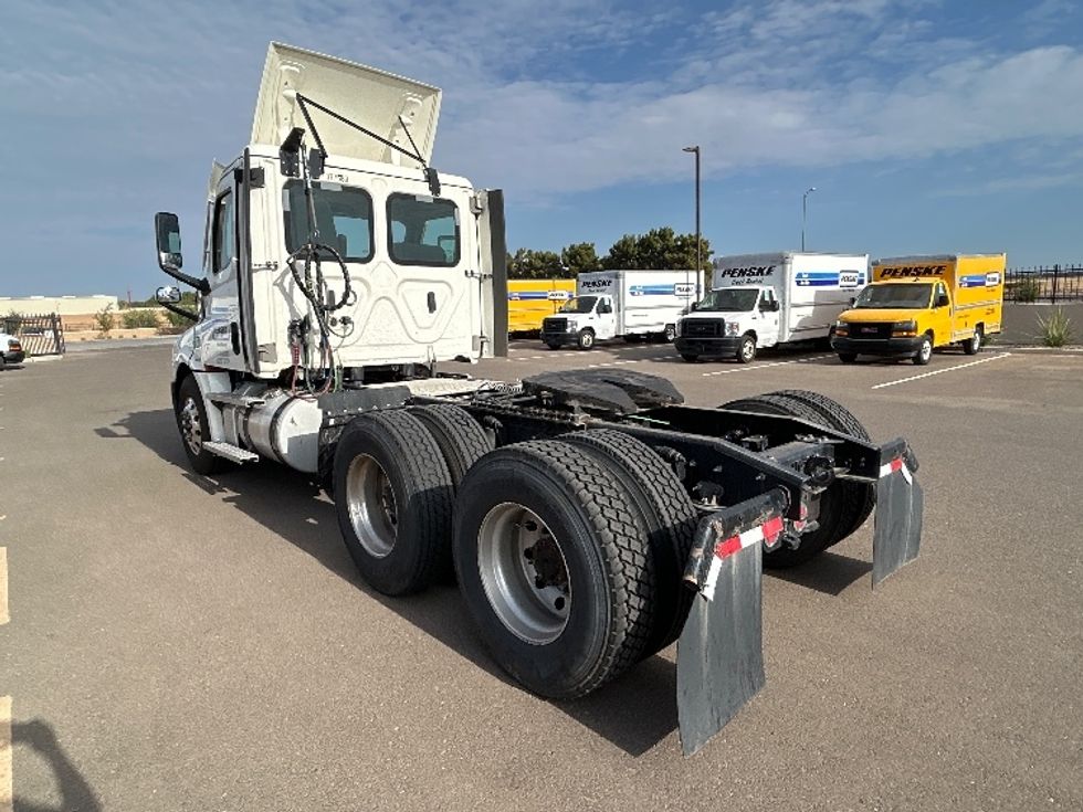 Day Cab Tractor-Heavy Duty Tractors-Freightliner-2021-T12664ST-Phoenix-AZ-849,092\n\t\tmiles-$ 26,750 - Image 5