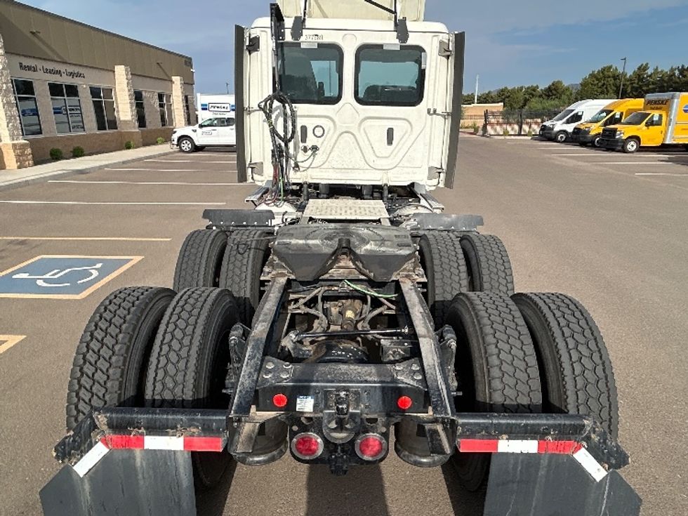 Day Cab Tractor-Heavy Duty Tractors-Freightliner-2021-T12664ST-Phoenix-AZ-849,092\n\t\tmiles-$ 26,750 - Image 6