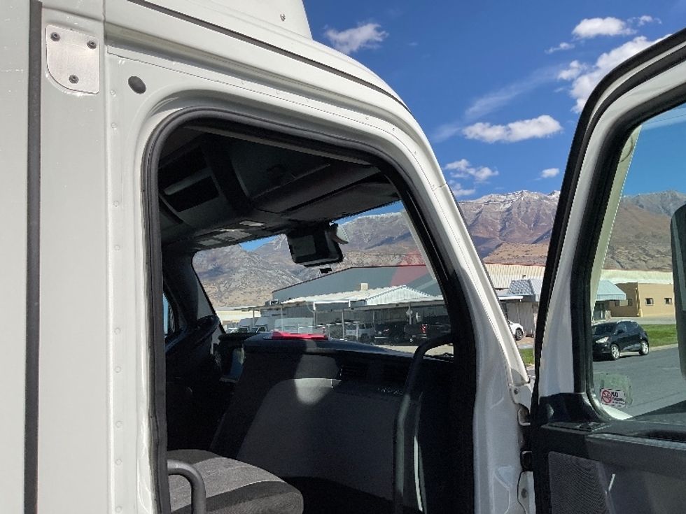 Day Cab Tractor-Heavy Duty Tractors-Freightliner-2021-T12664ST-Salt Lake City-UT-244,189\n\t\tmiles-$ 73,750 - Image 12