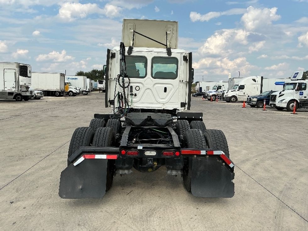 Day Cab Tractor-Heavy Duty Tractors-Freightliner-2021-T12664ST-Selma-TX-583,729\n\t\tmiles-$ 40,750 - Image 6
