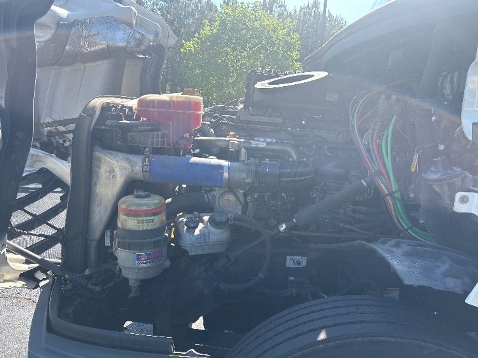 Day Cab Tractor-Heavy Duty Tractors-Freightliner-2021-T12664ST-Winston Salem-NC-482,062\n\t\tmiles-$ 53,250 - Image 16