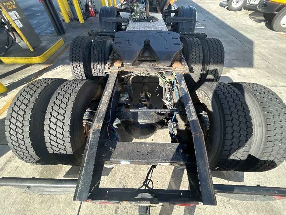 Day Cab Tractor-Heavy Duty Tractors-Freightliner-2021-T12684ST-Torrance-CA-244,771\n\t\tmiles-$ 81,250 - Image 6