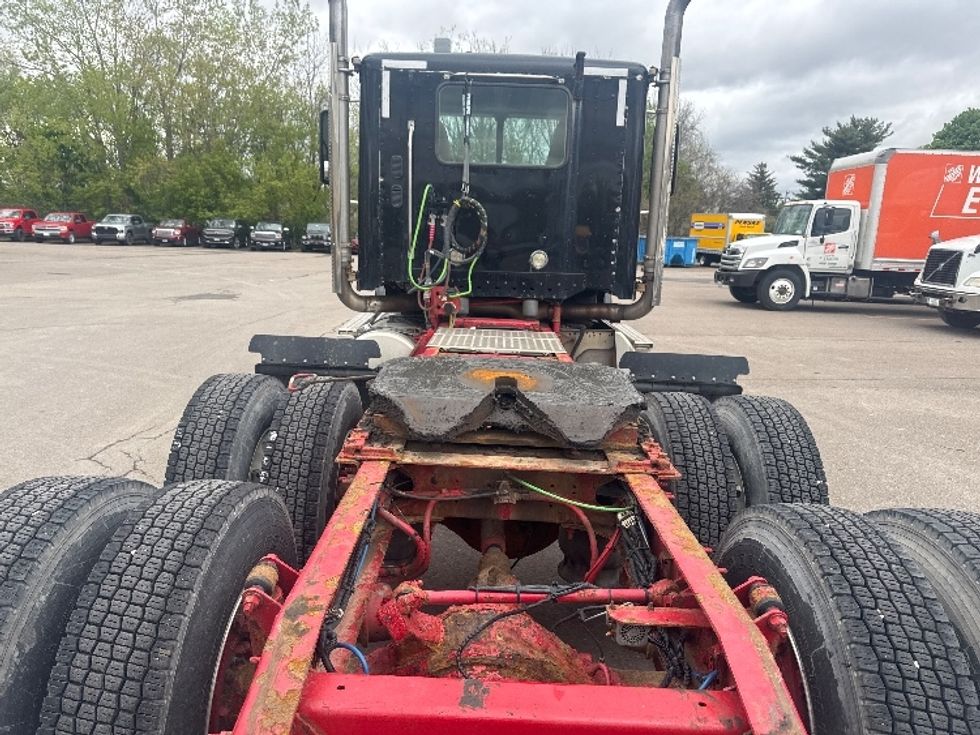 Day Cab Tractor-Heavy Duty Tractors-Freightliner-2022-D12264SD-Elmira-NY-264,674\n\t\tmiles-$ 80,750 - Image 6