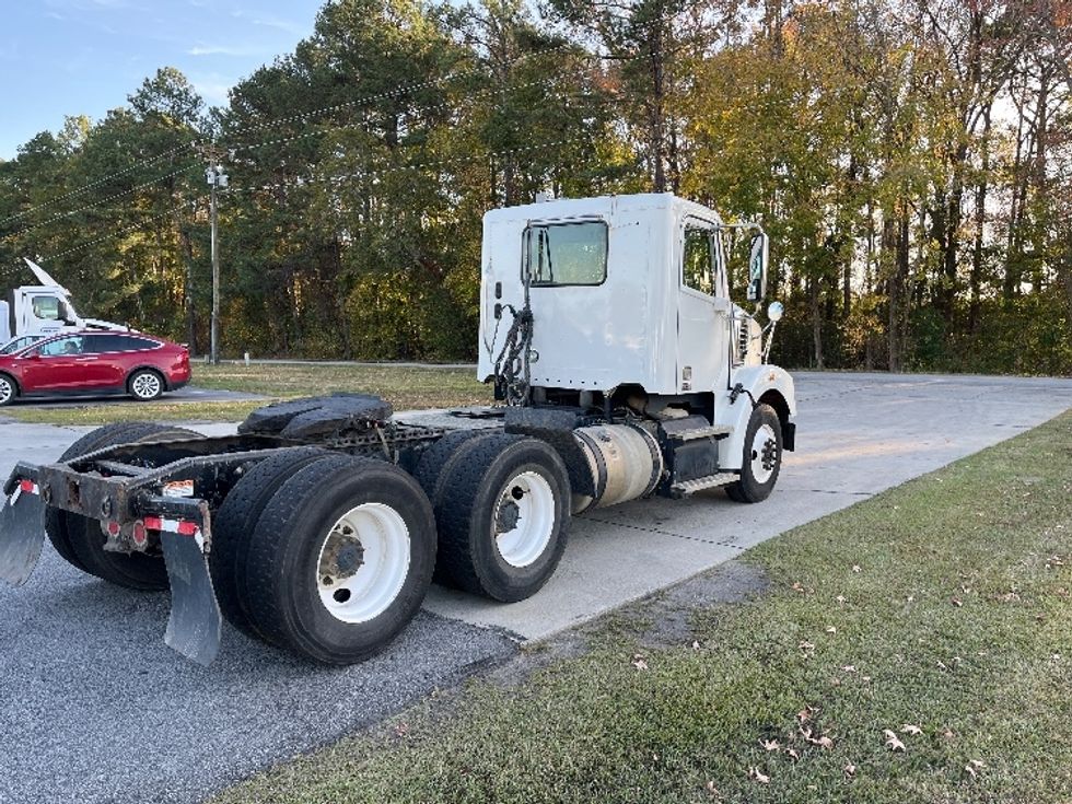 Day Cab Tractor-Heavy Duty Tractors-Freightliner-2022-D12264SD-Florence-SC-206,499\n\t\tmiles-$ 85,250 - Image 7