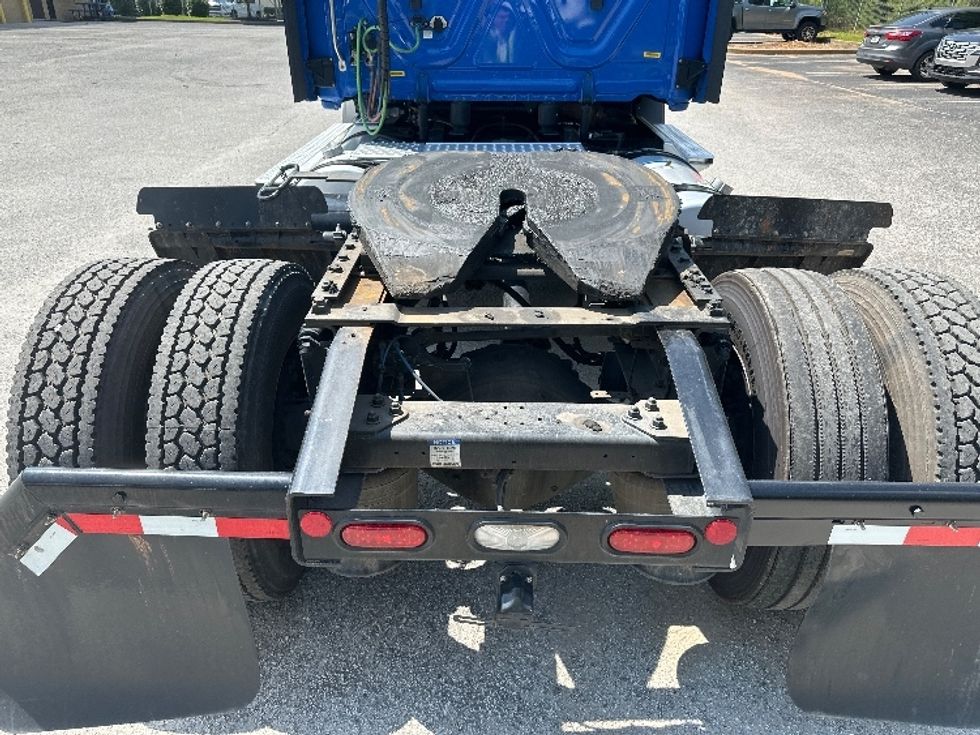 Day Cab Tractor-Heavy Duty Tractors-Freightliner-2022-T11642ST-Atlanta-GA-254,240\n\t\tmiles-$ 69,750 - Image 6