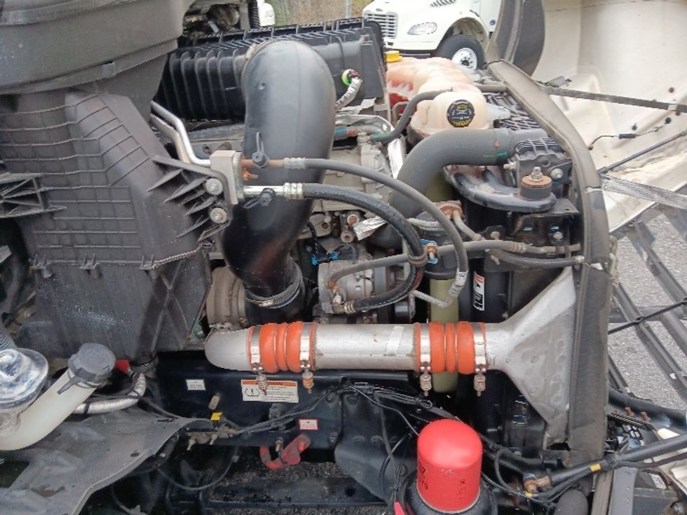 Day Cab Tractor-Heavy Duty Tractors-Freightliner-2022-T11642ST-Blountville-TN-511,771\n\t\tmiles-$ 50,250 - Image 15