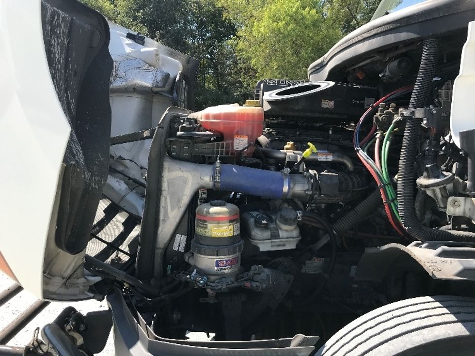 Day Cab Tractor-Heavy Duty Tractors-Freightliner-2022-T11642ST-Newnan-GA-256,703\n\t\tmiles-$ 70,750 - Image 16