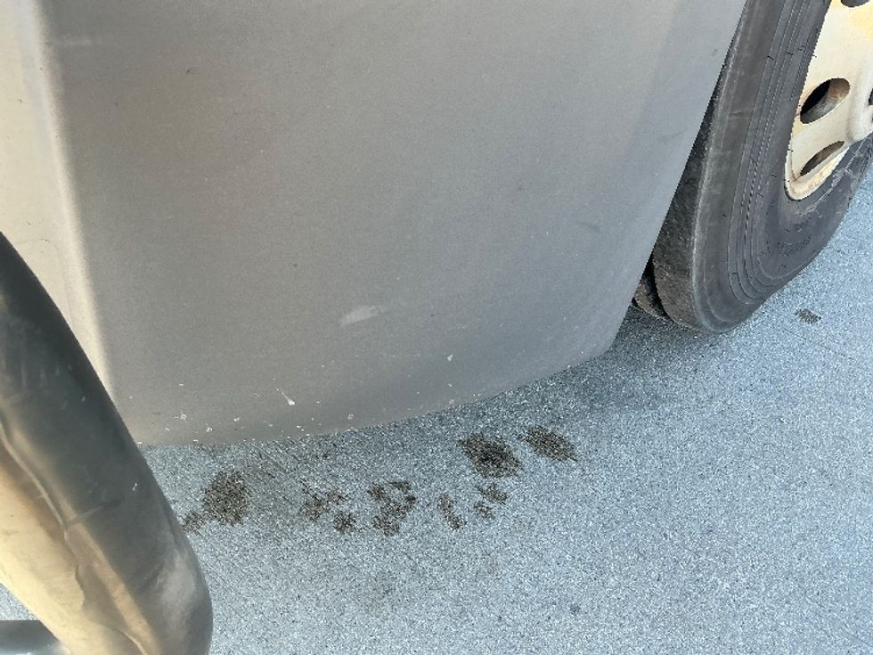 Day Cab Tractor-Heavy Duty Tractors-Freightliner-2022-T11664ST-Dixon-CA-638,819\n\t\tmiles-$ 31,250 - Image 20