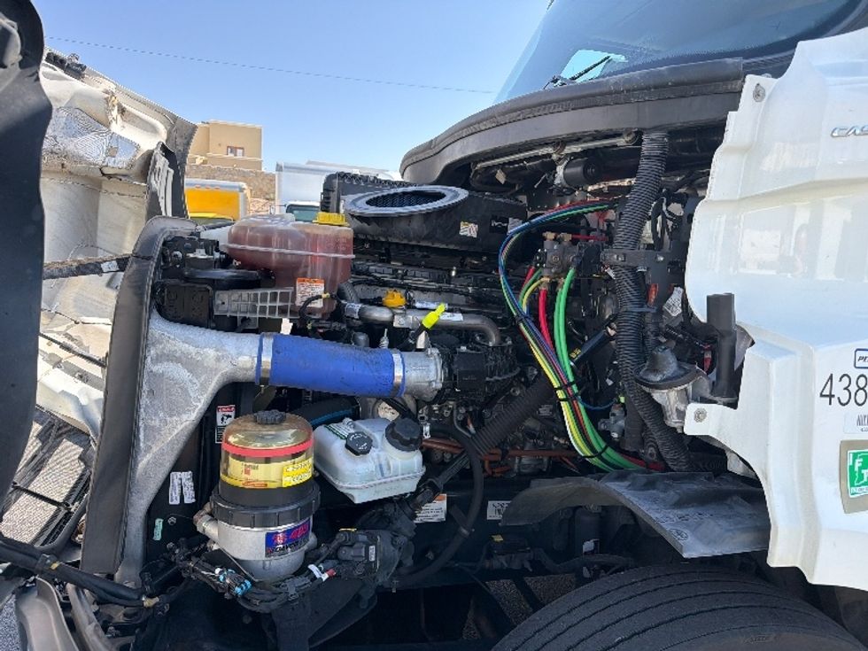 Day Cab Tractor-Heavy Duty Tractors-Freightliner-2022-T11664ST-El Paso-TX-460,369\n\t\tmiles-$ 55,250 - Image 16