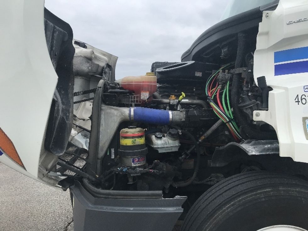 Day Cab Tractor-Heavy Duty Tractors-Freightliner-2022-T11664ST-Evansville-IN-556,283\n\t\tmiles-$ 40,500 - Image 16