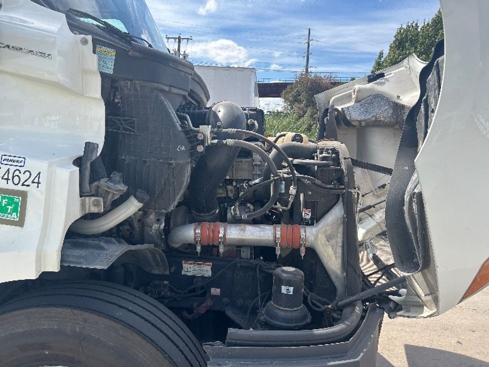 Day Cab Tractor-Heavy Duty Tractors-Freightliner-2022-T11664ST-Fort Worth-TX-360,362\n\t\tmiles-$ 66,500 - Image 15