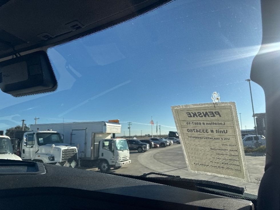 Day Cab Tractor-Heavy Duty Tractors-Freightliner-2022-T11664ST-Greeley-CO-496,903\n\t\tmiles-$ 51,500 - Image 13