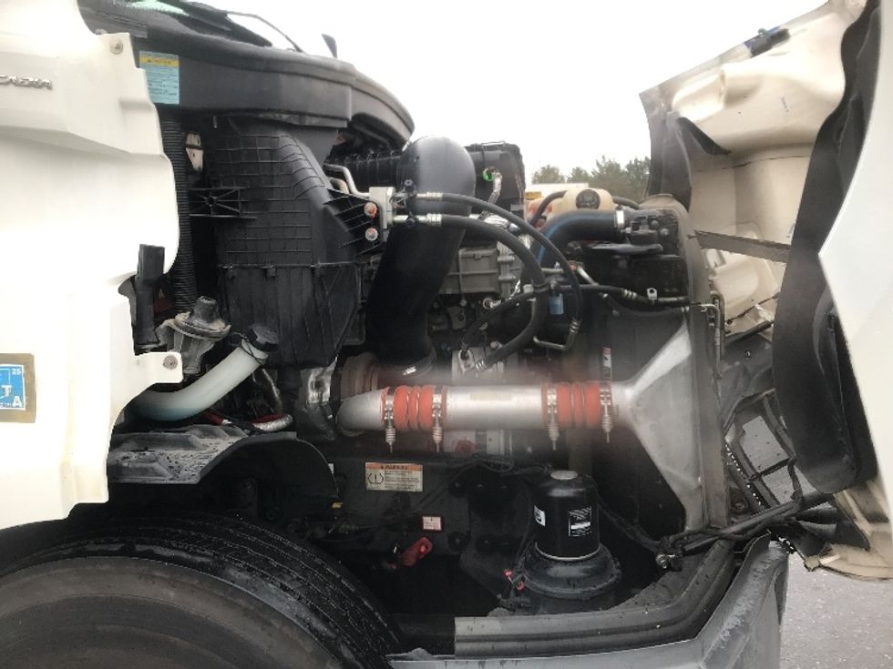 Day Cab Tractor-Heavy Duty Tractors-Freightliner-2022-T11664ST-Harrisburg-PA-554,541\n\t\tmiles-$ 38,750 - Image 15