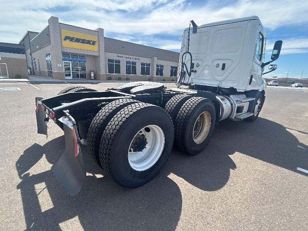 Day Cab Tractor-Heavy Duty Tractors-Freightliner-2022-T11664ST-Phoenix-AZ-507,286\n\t\tmiles-$ 52,500 - Image 7