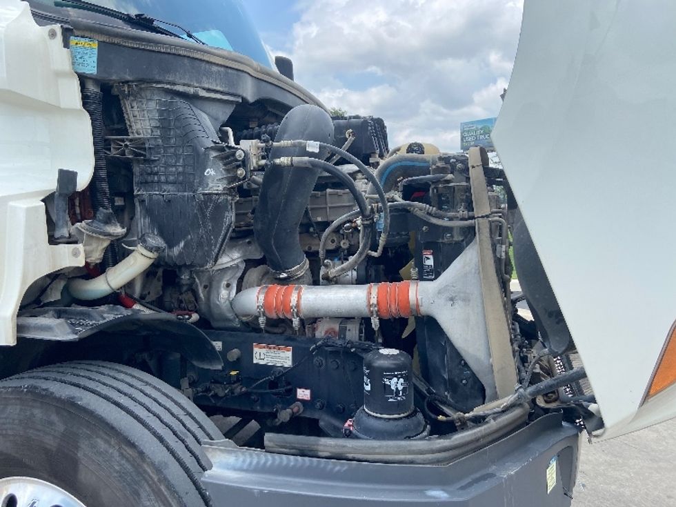 Day Cab Tractor-Heavy Duty Tractors-Freightliner-2022-T11664ST-San Antonio-TX-606,967\n\t\tmiles-$ 36,500 - Image 15