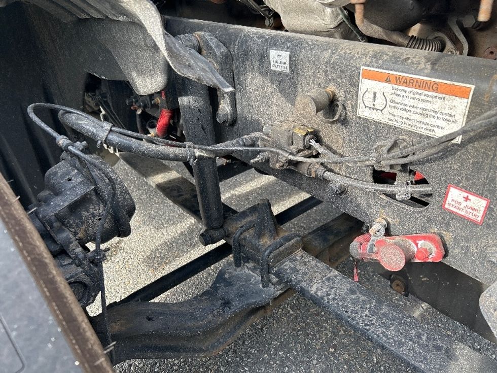 Day Cab Tractor-Heavy Duty Tractors-Freightliner-2022-T12642ST-Fitchburg-MA-419,226\n\t\tmiles-$ 56,000 - Image 21