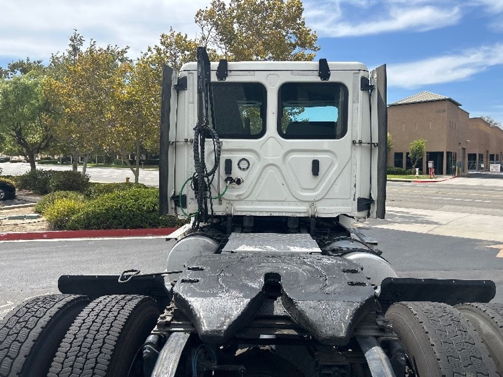 Day Cab Tractor-Heavy Duty Tractors-Freightliner-2022-T12642ST-Fontana-CA-256,975\n\t\tmiles-$ 62,250 - Image 6