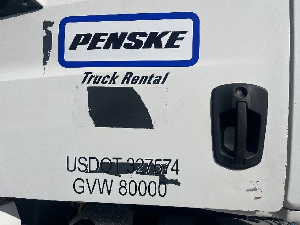 Day Cab Tractor-Heavy Duty Tractors-Freightliner-2022-T12642ST-Fresno-CA-240,546\n\t\tmiles-$ 70,250 - Image 17