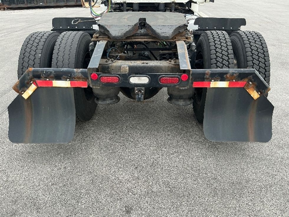 Day Cab Tractor-Heavy Duty Tractors-Freightliner-2022-T12642ST-La Porte-IN-369,943\n\t\tmiles-$ 59,750 - Image 20