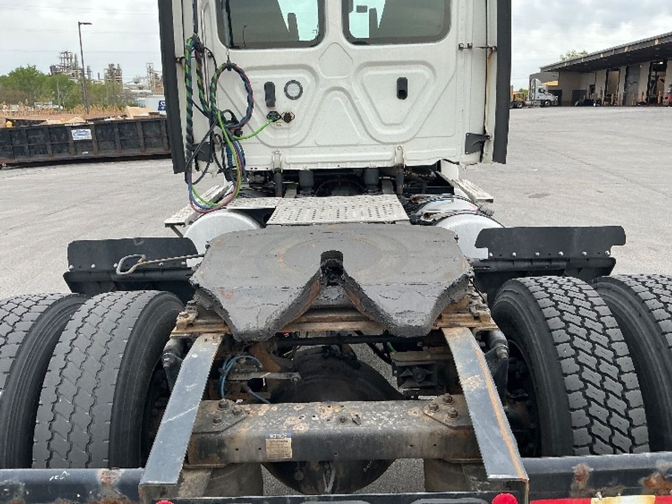 Day Cab Tractor-Heavy Duty Tractors-Freightliner-2022-T12642ST-La Porte-IN-369,943\n\t\tmiles-$ 59,750 - Image 6