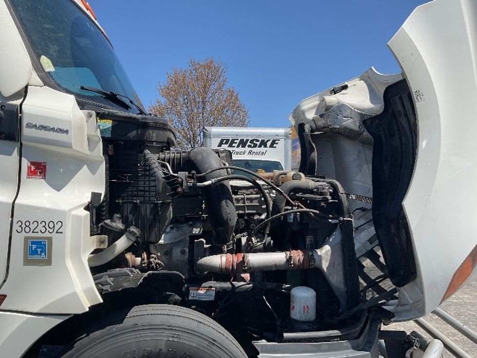 Day Cab Tractor-Heavy Duty Tractors-Freightliner-2022-T12642ST-Morgantown-WV-451,856\n\t\tmiles-$ 50,250 - Image 15