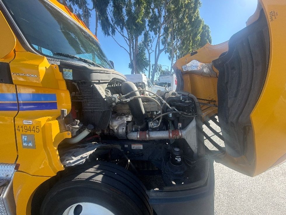 Day Cab Tractor-Heavy Duty Tractors-Freightliner-2022-T12642ST-Torrance-CA-197,081\n\t\tmiles-$ 68,000 - Image 15