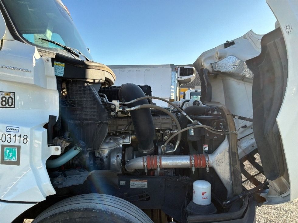 Day Cab Tractor-Heavy Duty Tractors-Freightliner-2022-T12642ST-West Sacramento-CA-193,933\n\t\tmiles-$ 72,500 - Image 15