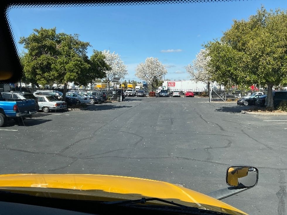 Day Cab Tractor-Heavy Duty Tractors-Freightliner-2022-T12642ST-West Sacramento-CA-325,790\n\t\tmiles-$ 65,250 - Image 13