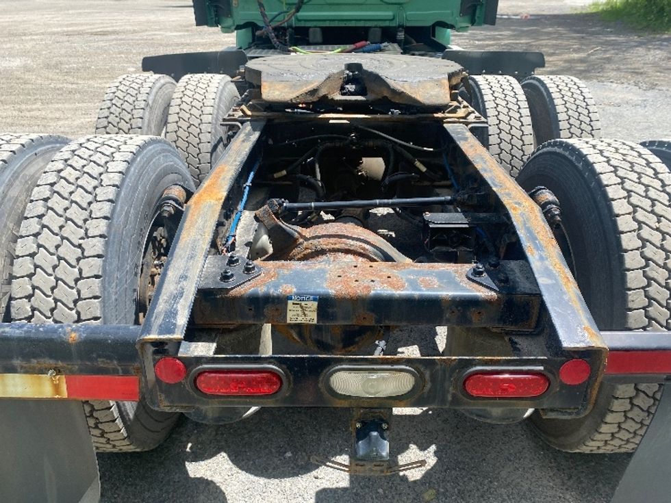 Day Cab Tractor-Heavy Duty Tractors-Freightliner-2022-T12664ST-Albany-NY-495,963\n\t\tmiles-$ 59,250 - Image 6