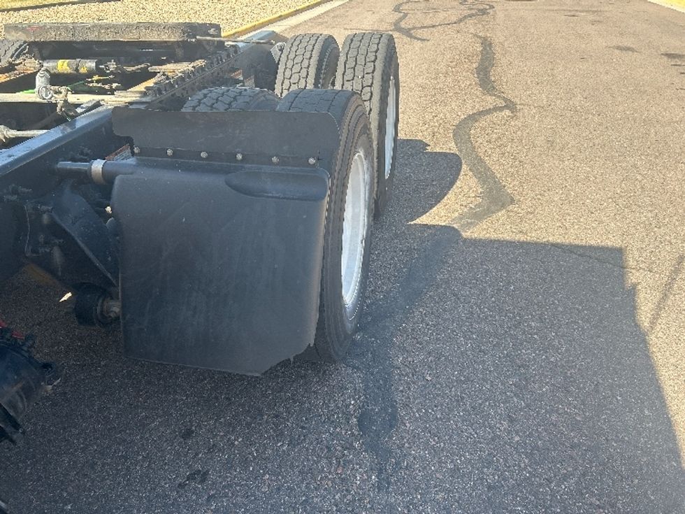 Day Cab Tractor-Heavy Duty Tractors-Freightliner-2022-T12664ST-Aurora-CO-275,232\n\t\tmiles-$ 83,500 - Image 18