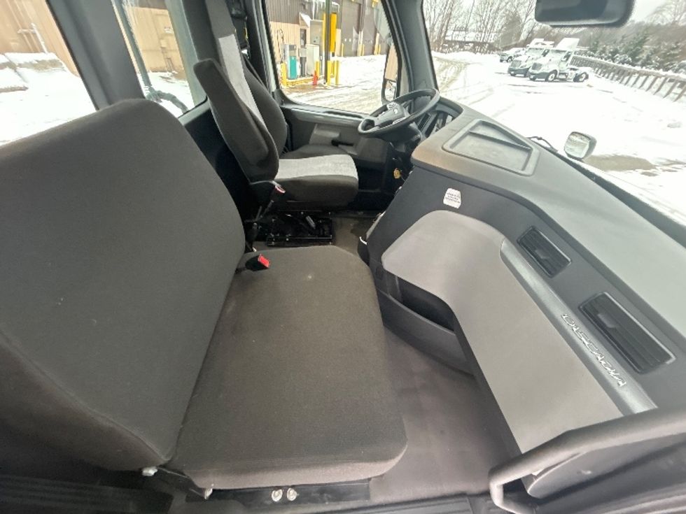 Day Cab Tractor-Heavy Duty Tractors-Freightliner-2022-T12664ST-Comstock Park-MI-254,768\n\t\tmiles-$ 71,250 - Image 14