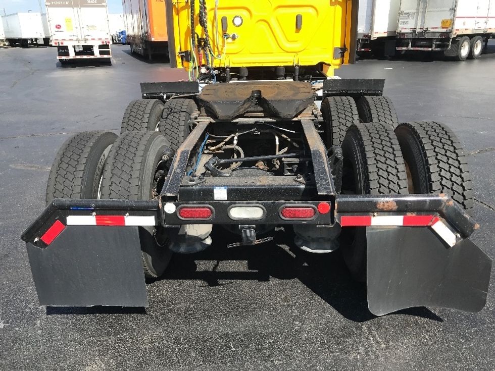 Day Cab Tractor-Heavy Duty Tractors-Freightliner-2022-T12664ST-Denver-CO-134,862\n\t\tmiles-$ 81,500 - Image 6