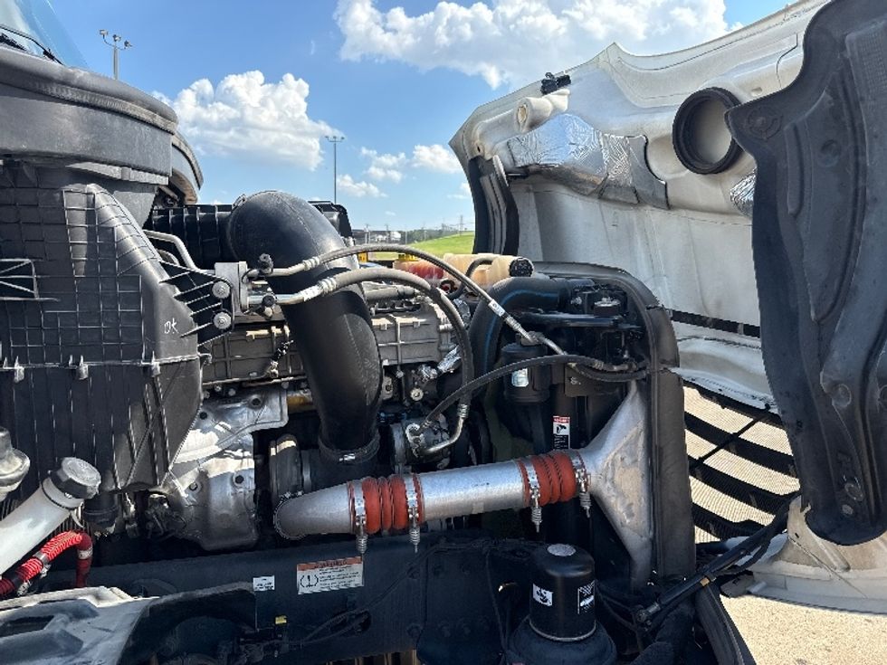 Day Cab Tractor-Heavy Duty Tractors-Freightliner-2022-T12664ST-Grand Prairie-TX-351,748\n\t\tmiles-$ 77,000 - Image 15