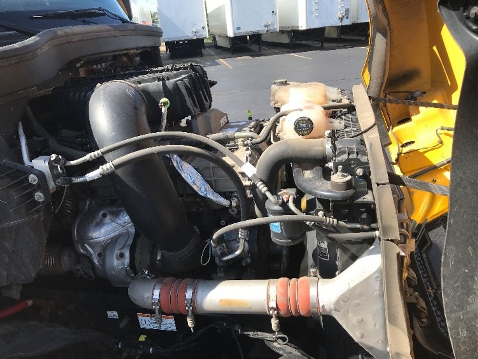 Day Cab Tractor-Heavy Duty Tractors-Freightliner-2022-T12664ST-Greeley-CO-117,945\n\t\tmiles-$ 86,000 - Image 15