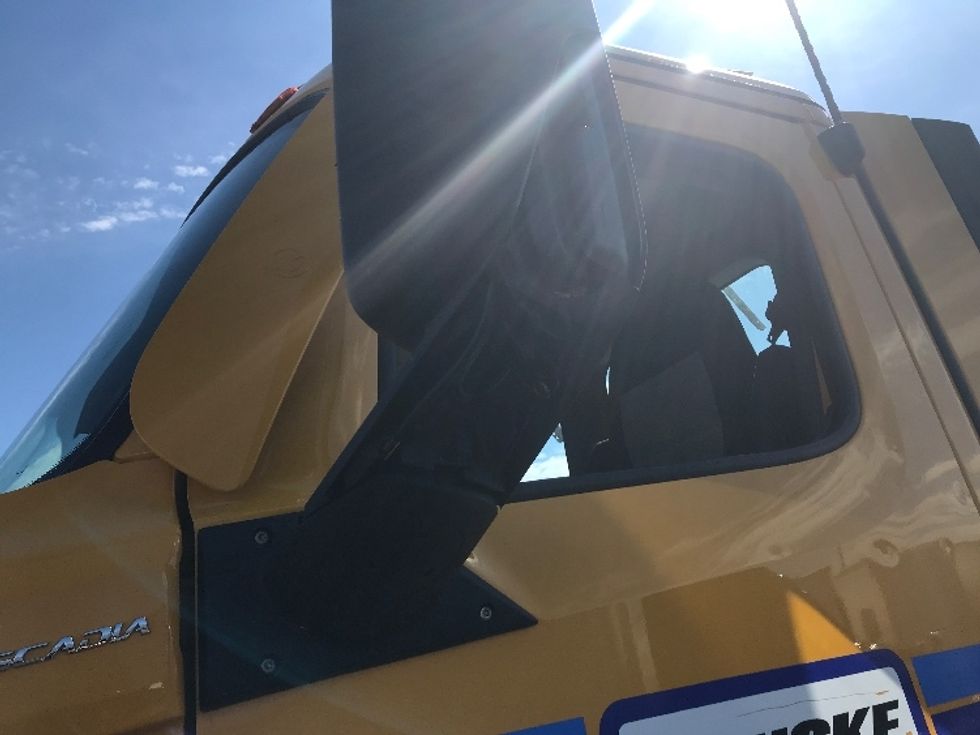 Day Cab Tractor-Heavy Duty Tractors-Freightliner-2022-T12664ST-Greeley-CO-117,945\n\t\tmiles-$ 86,000 - Image 20