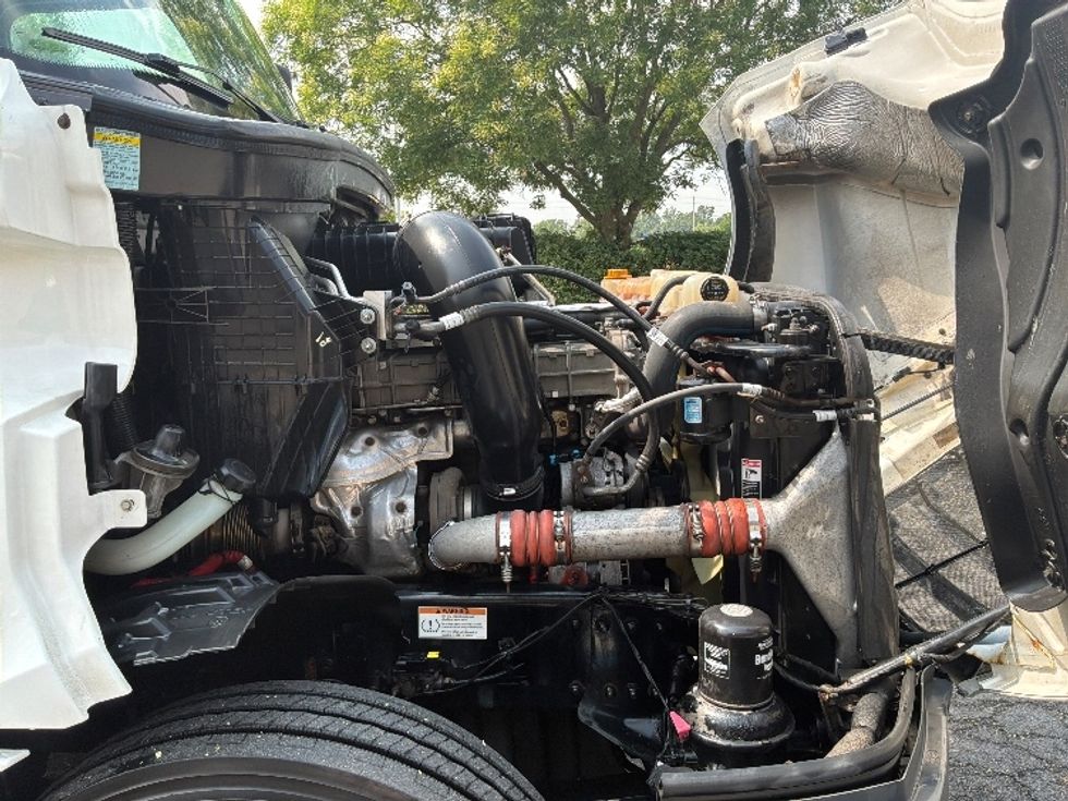 Day Cab Tractor-Heavy Duty Tractors-Freightliner-2022-T12664ST-Hagerstown-MD-773,692\n\t\tmiles-$ 29,500 - Image 15