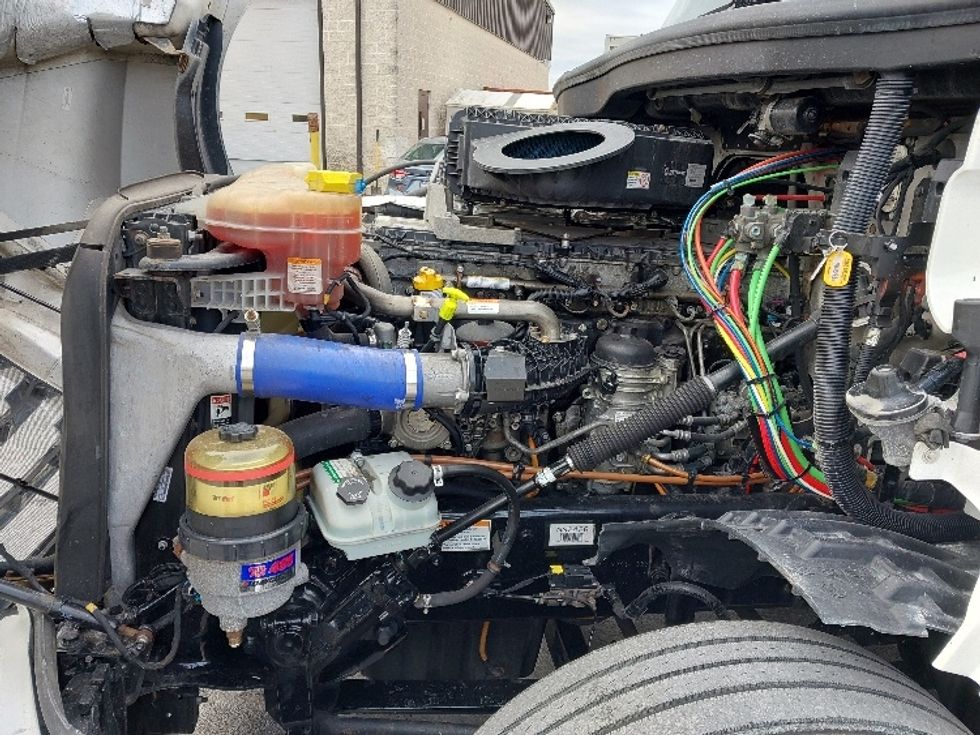 Day Cab Tractor-Heavy Duty Tractors-Freightliner-2022-T12664ST-Harrisburg-PA-700,639\n\t\tmiles-$ 30,000 - Image 16