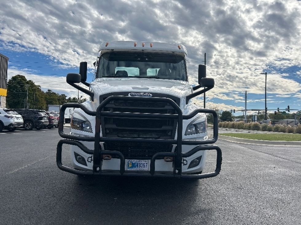 Day Cab Tractor-Heavy Duty Tractors-Freightliner-2022-T12664ST-Lowell-AR-363,608\n\t\tmiles-$ 71,250 - Image 2