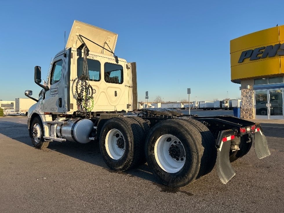 Day Cab Tractor-Heavy Duty Tractors-Freightliner-2022-T12664ST-Oklahoma City-OK-219,877\n\t\tmiles-$ 80,500 - Image 5