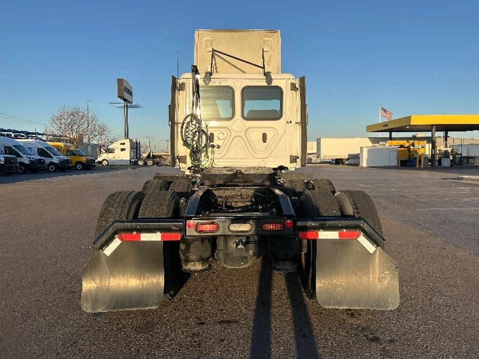 Day Cab Tractor-Heavy Duty Tractors-Freightliner-2022-T12664ST-Oklahoma City-OK-219,877\n\t\tmiles-$ 80,500 - Image 6