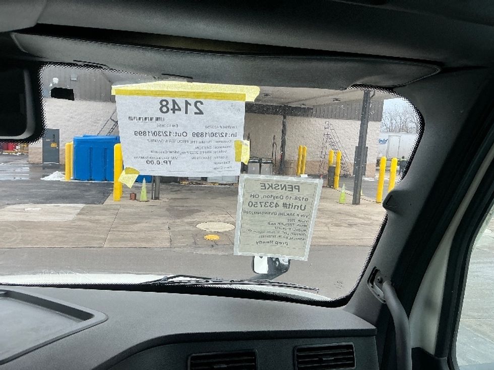 Day Cab Tractor-Heavy Duty Tractors-Freightliner-2022-T12664ST-Piqua-OH-710,359\n\t\tmiles-$ 33,000 - Image 13