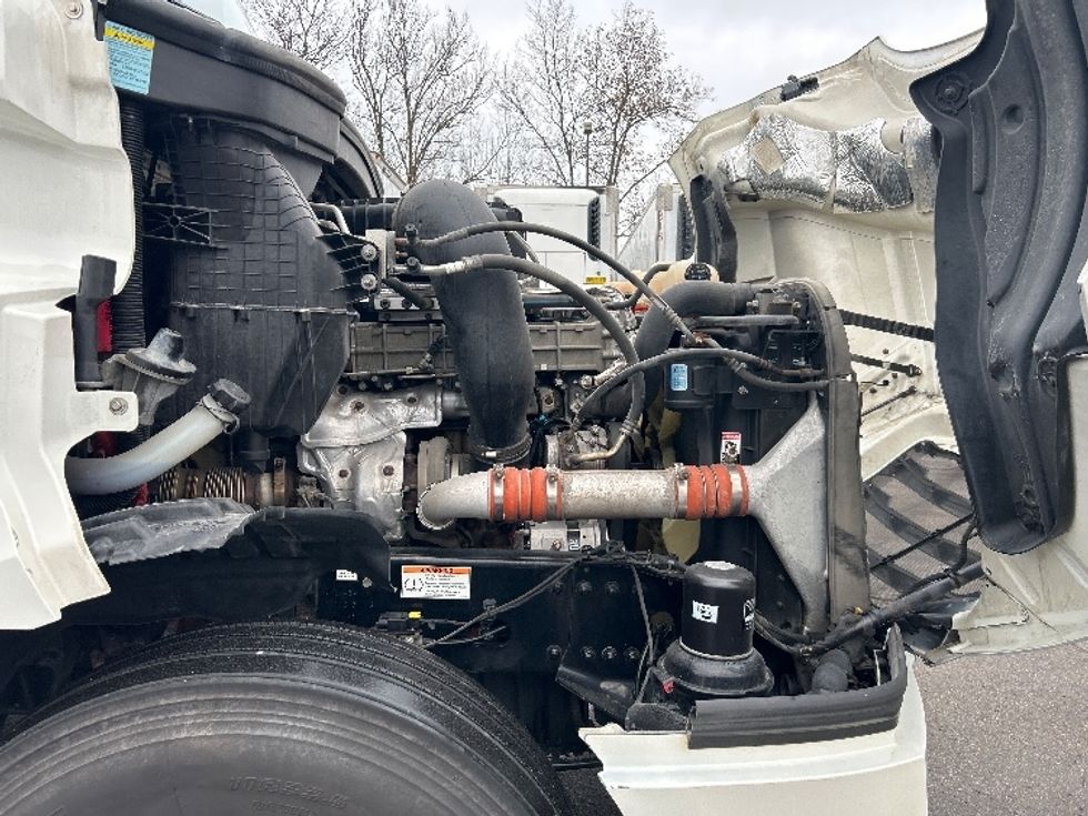 Day Cab Tractor-Heavy Duty Tractors-Freightliner-2022-T12664ST-Piqua-OH-815,388\n\t\tmiles-$ 30,000 - Image 15