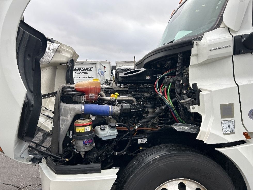 Day Cab Tractor-Heavy Duty Tractors-Freightliner-2022-T12664ST-Piqua-OH-815,388\n\t\tmiles-$ 30,000 - Image 16
