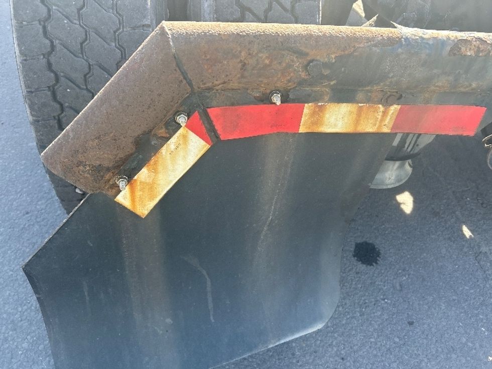 Day Cab Tractor-Heavy Duty Tractors-Freightliner-2022-T12664ST-Wilkes Barre-PA-626,166\n\t\tmiles-$ 33,500 - Image 20